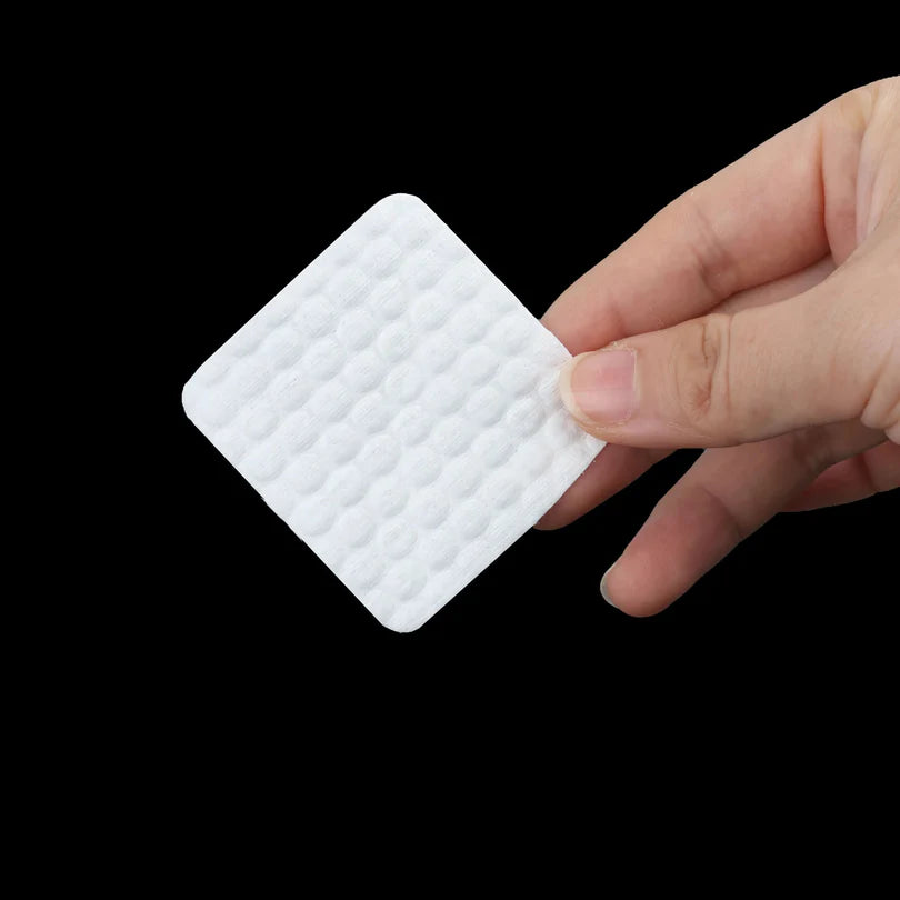 100% Lint-free Wipes